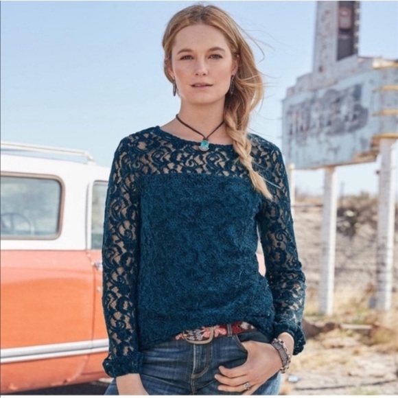 Sundance Sweaters - Sundance Lily’s Paramour Long Sleeve Deep Teal Top Open Work Lace Size Small NWT